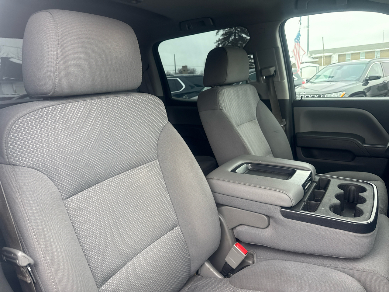 GMC Sierra 1500 Base Crew Cab Short Box 4WD 2016