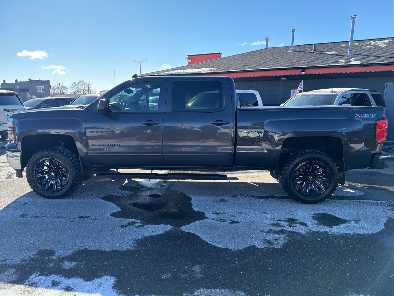 Chevrolet Silverado 1500 LT Crew Cab Long Box 4WD 2015