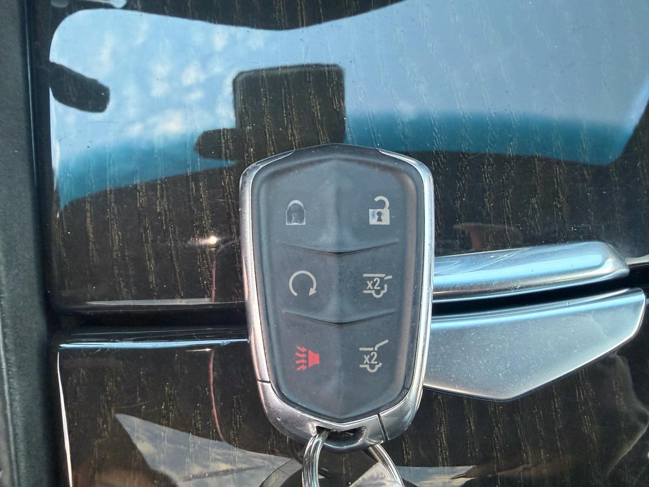 Cadillac Escalade ESV Platinum 4WD 2018