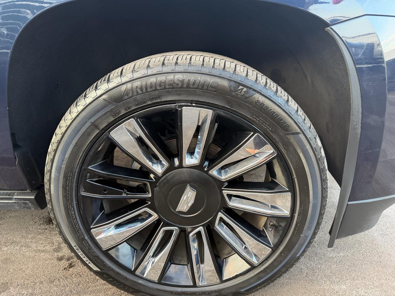 Cadillac Escalade ESV Platinum 4WD 2018