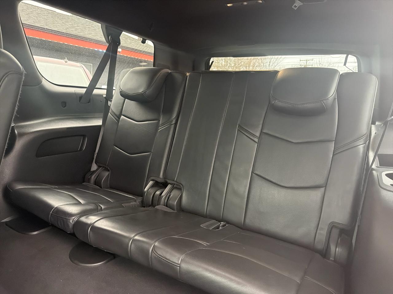 Cadillac Escalade ESV Platinum 4WD 2018