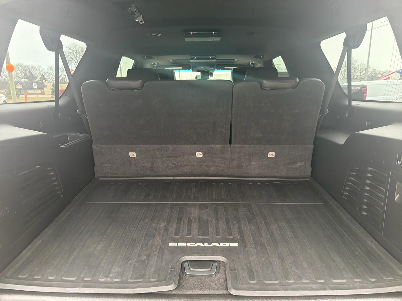 Cadillac Escalade ESV Platinum 4WD 2018