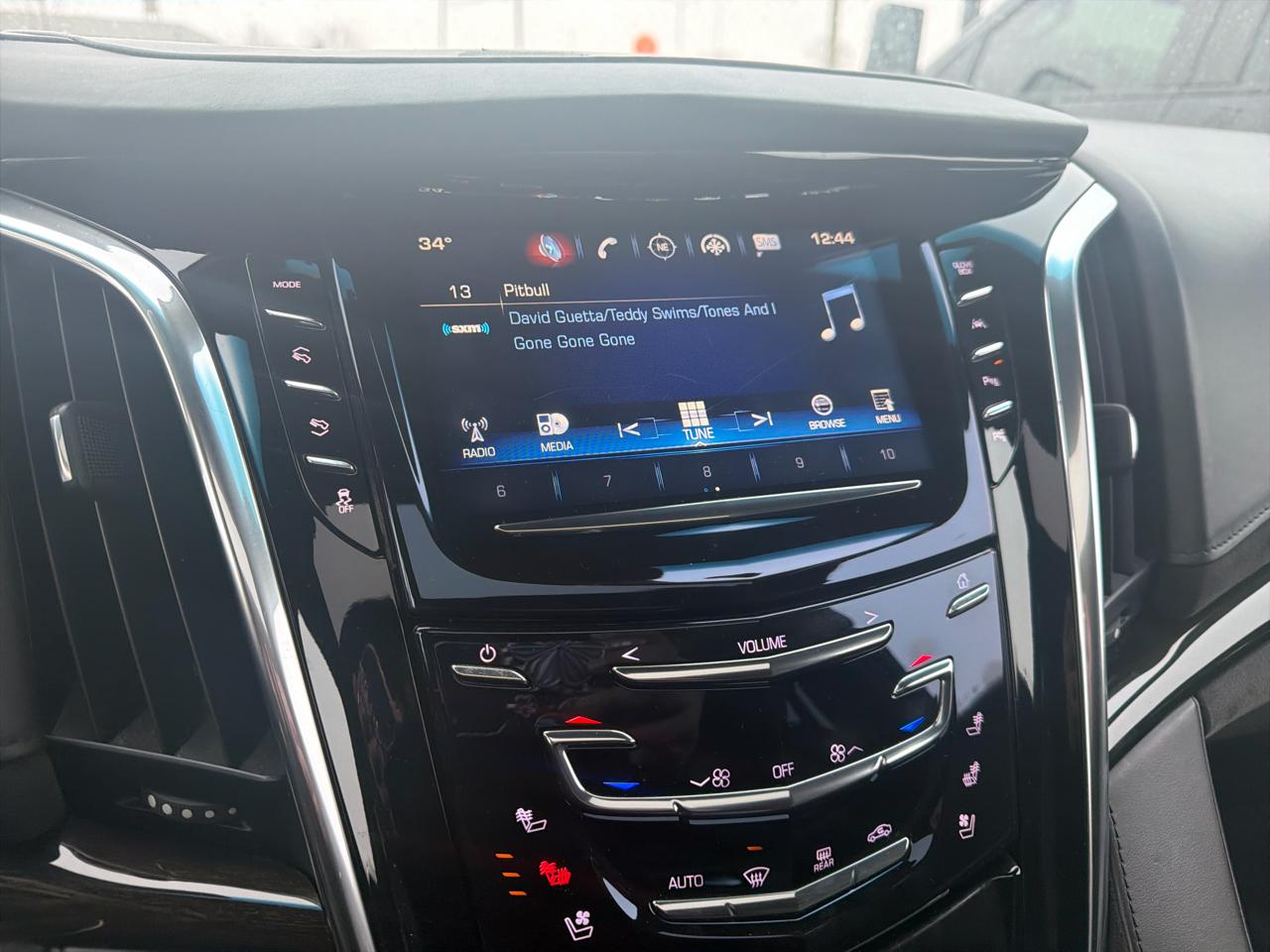 Cadillac Escalade ESV Platinum 4WD 2018