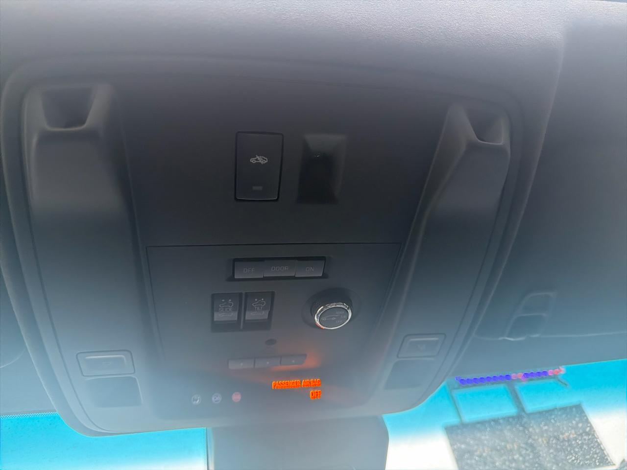 Cadillac Escalade ESV Platinum 4WD 2018