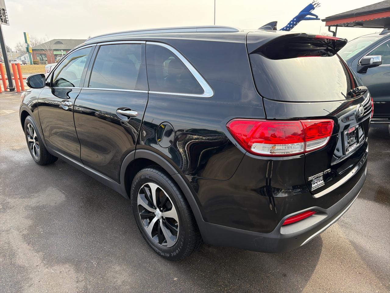 Kia Sorento EX V6 2WD 2017