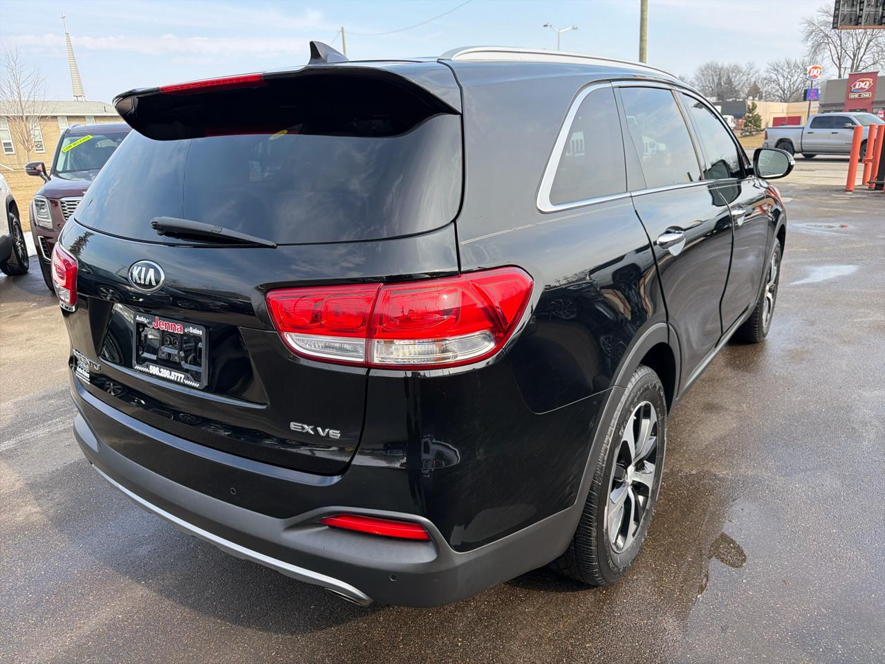 Kia Sorento EX V6 2WD 2017