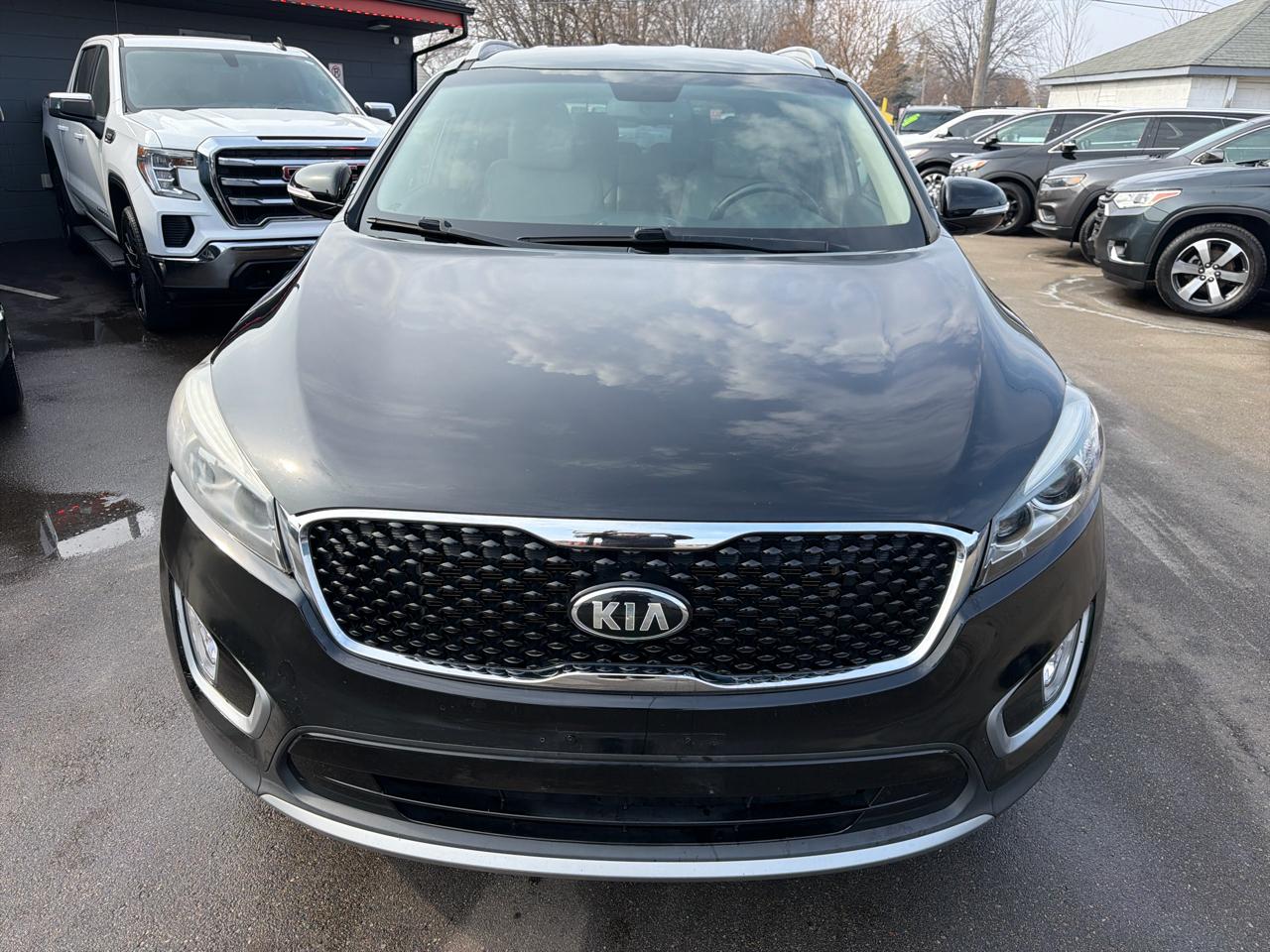 Kia Sorento EX V6 2WD 2017