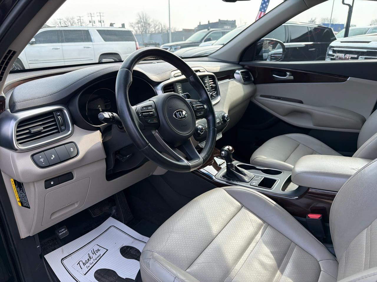 Kia Sorento EX V6 2WD 2017