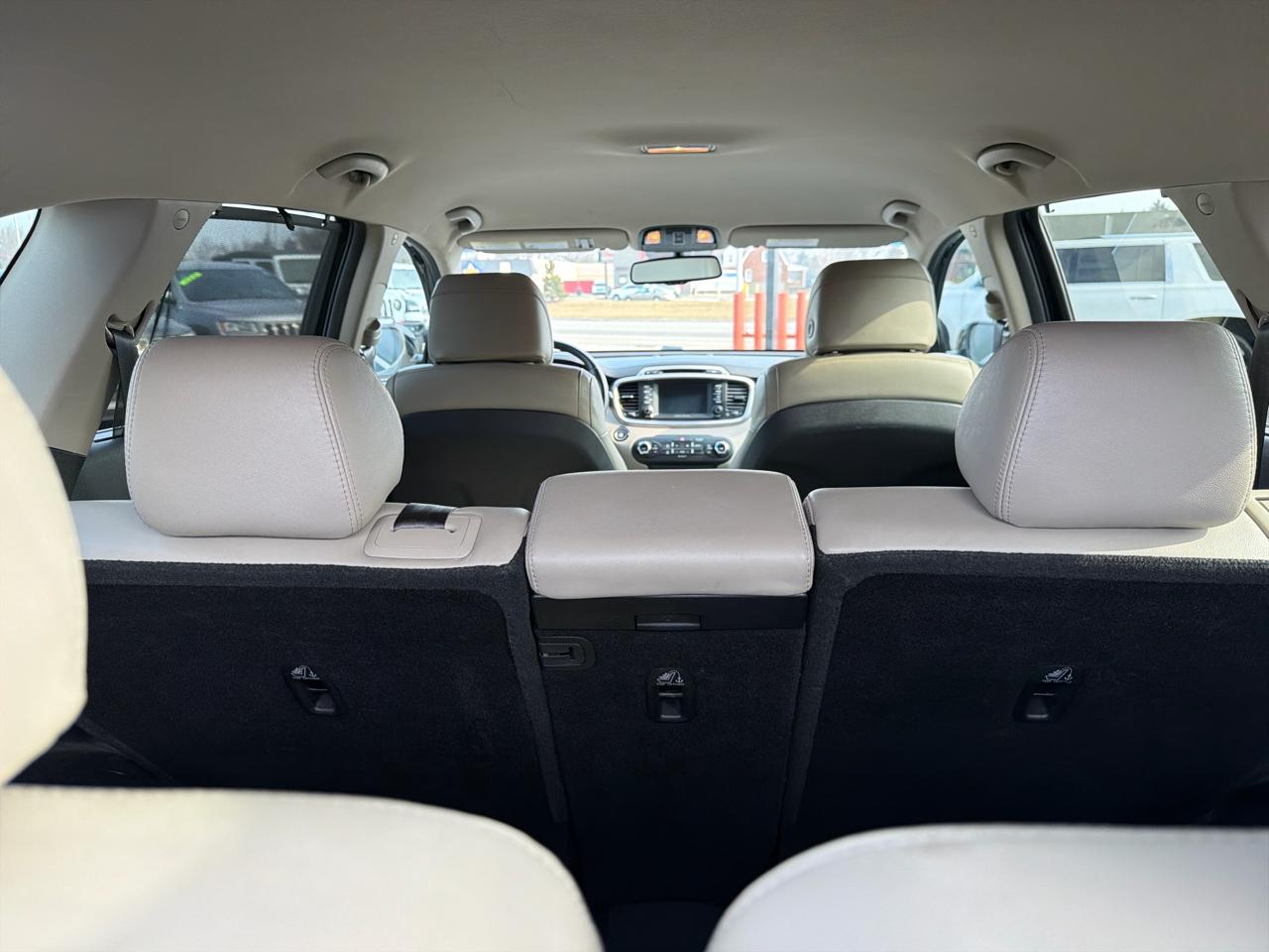 Kia Sorento EX V6 2WD 2017