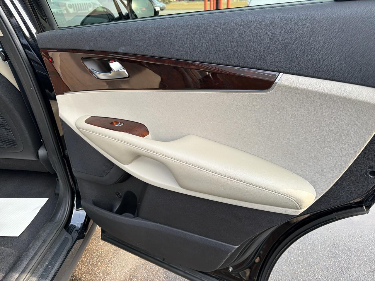 Kia Sorento EX V6 2WD 2017