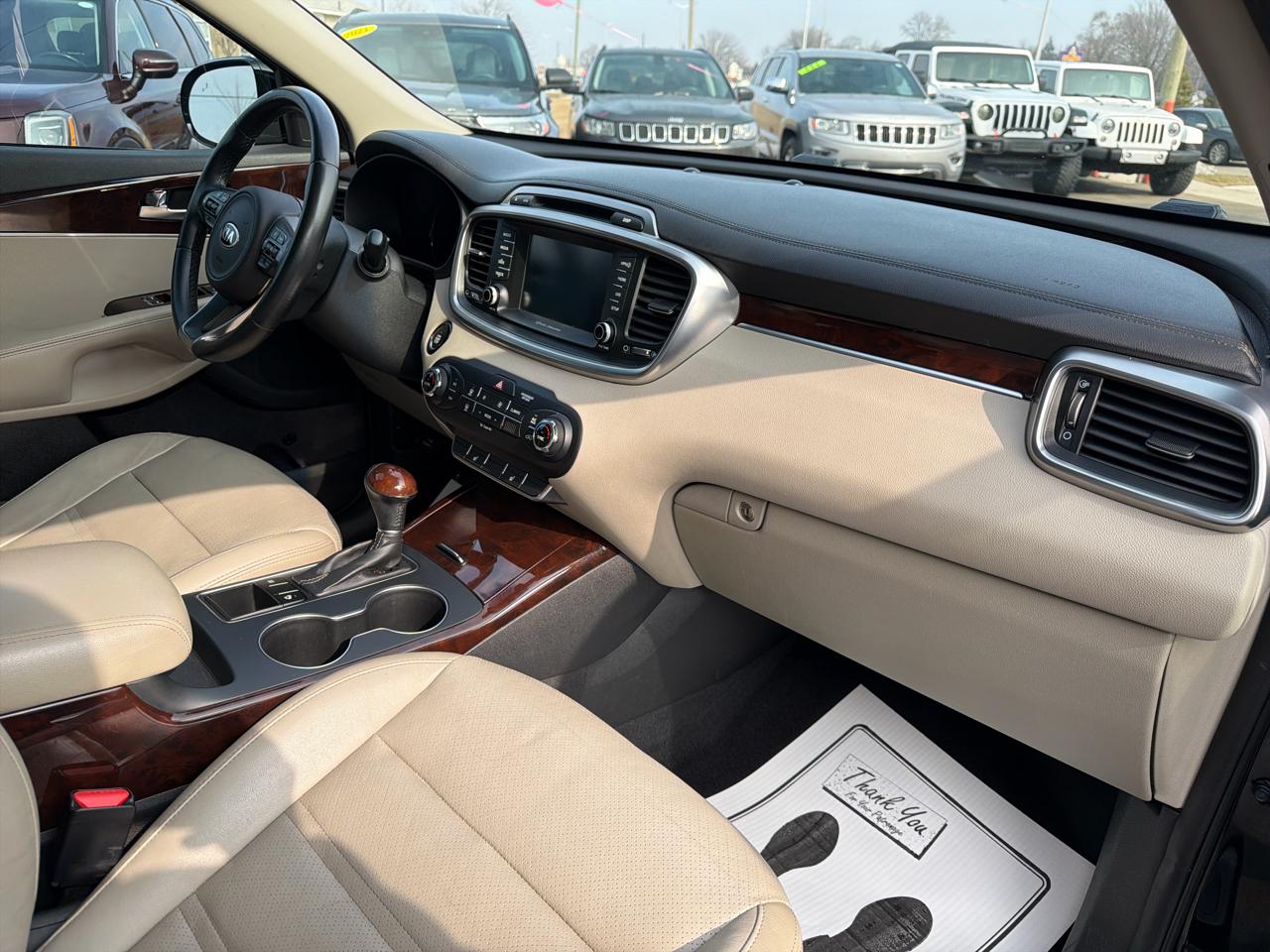 Kia Sorento EX V6 2WD 2017