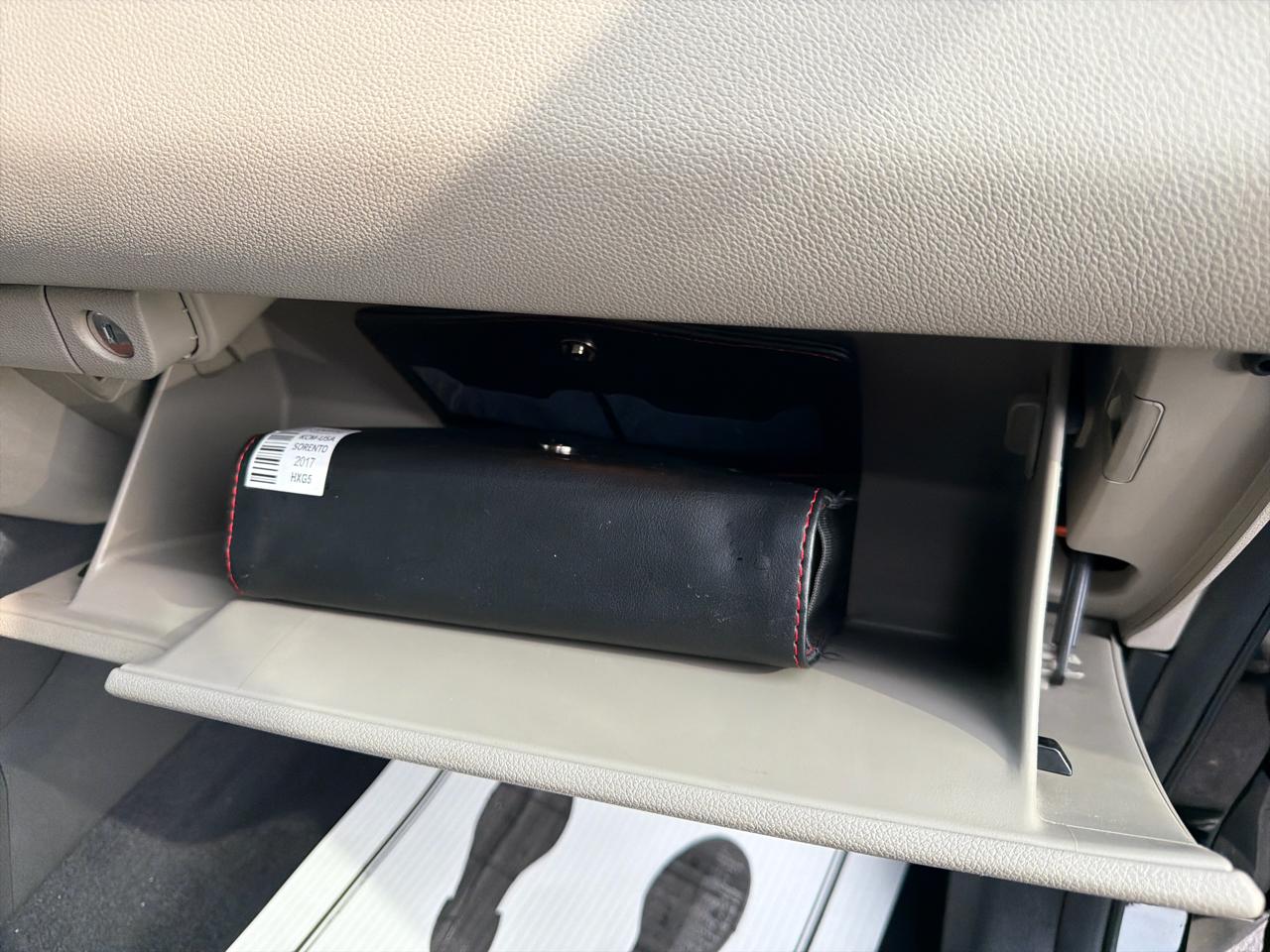 Kia Sorento EX V6 2WD 2017