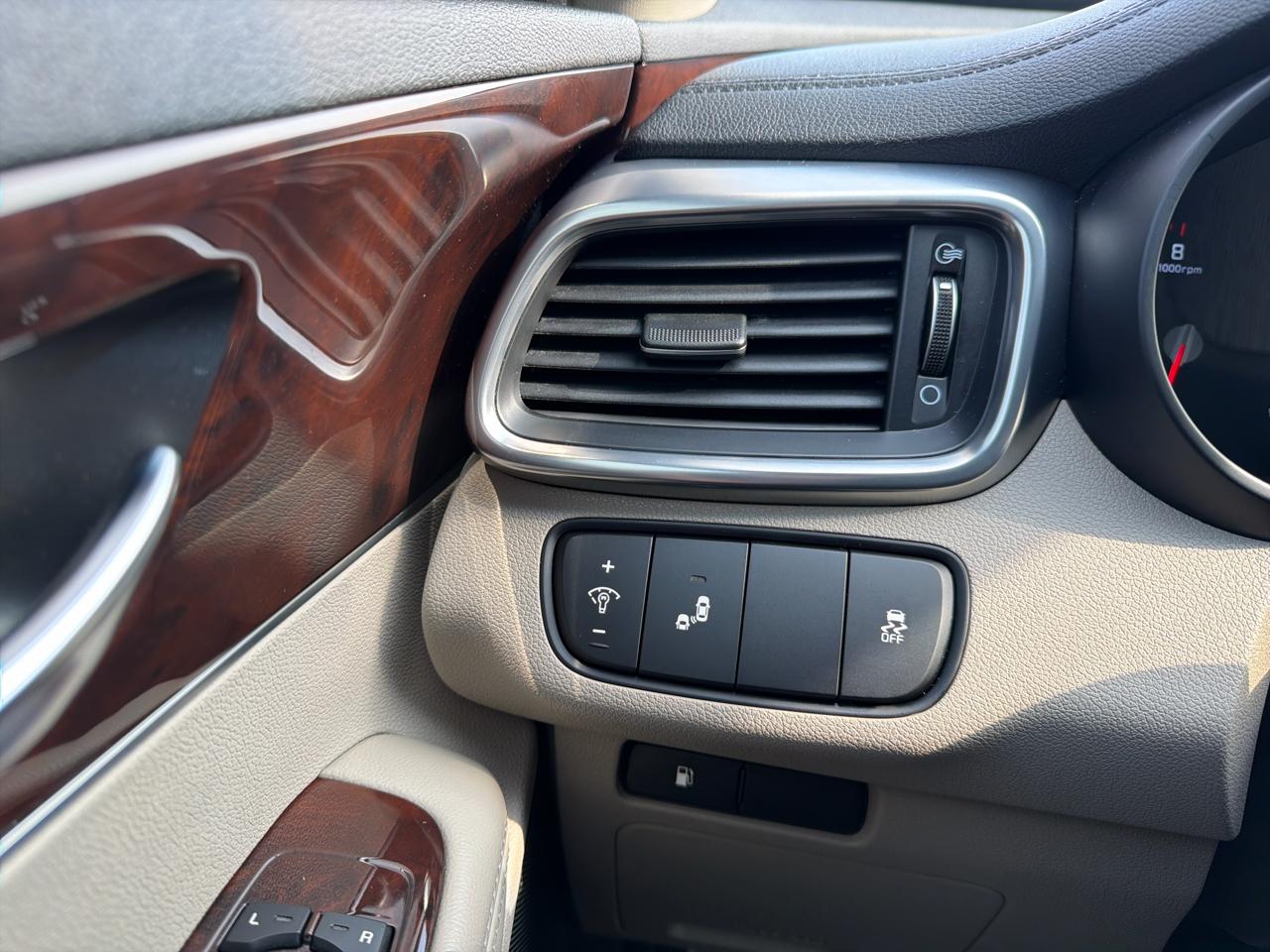 Kia Sorento EX V6 2WD 2017