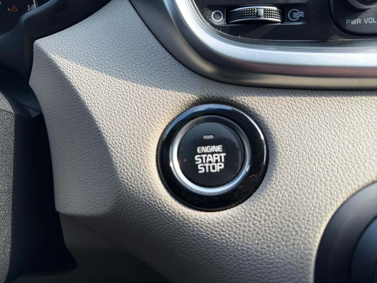 Kia Sorento EX V6 2WD 2017