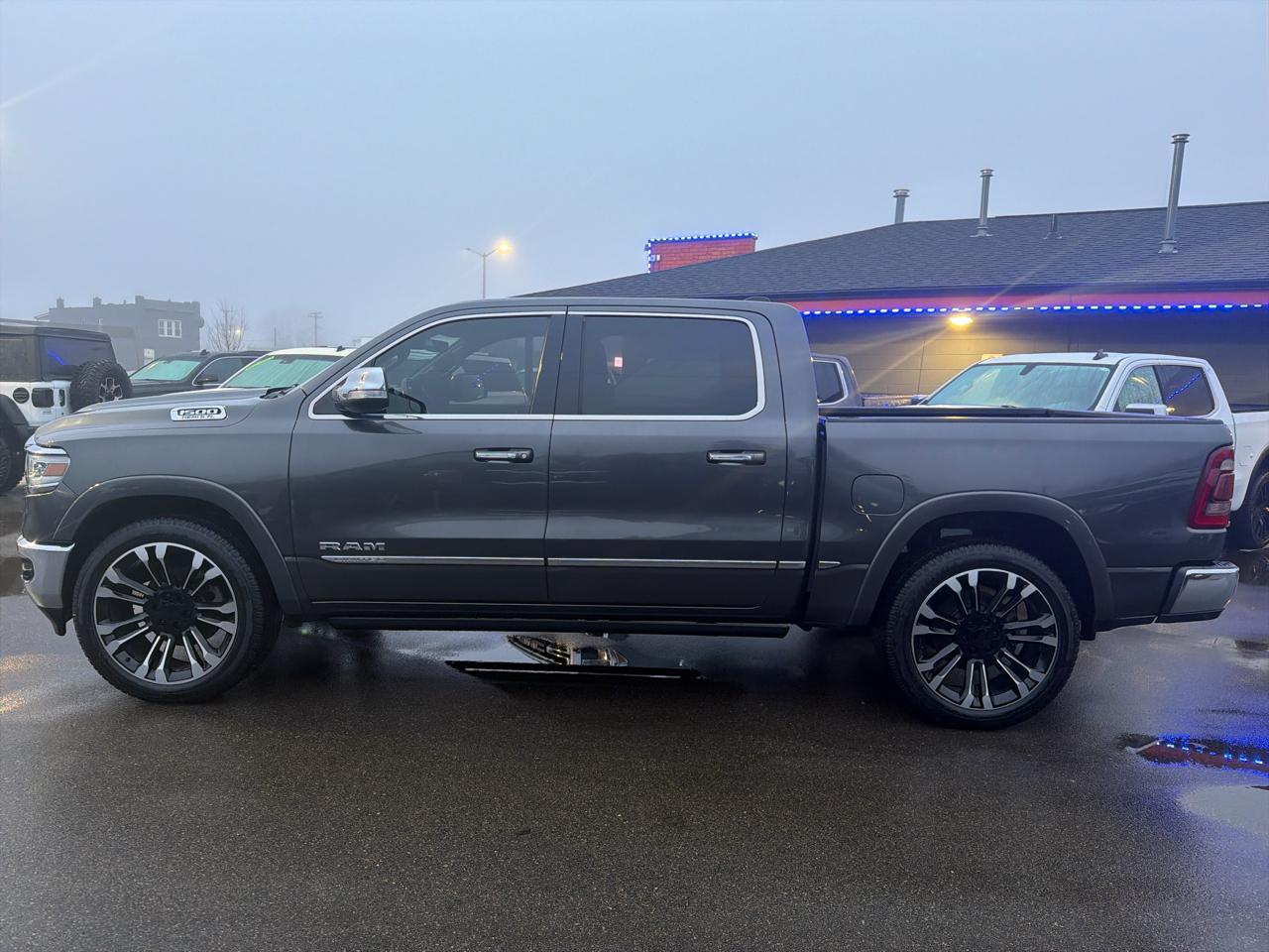 RAM 1500 Limited Crew Cab SWB 4WD 2019
