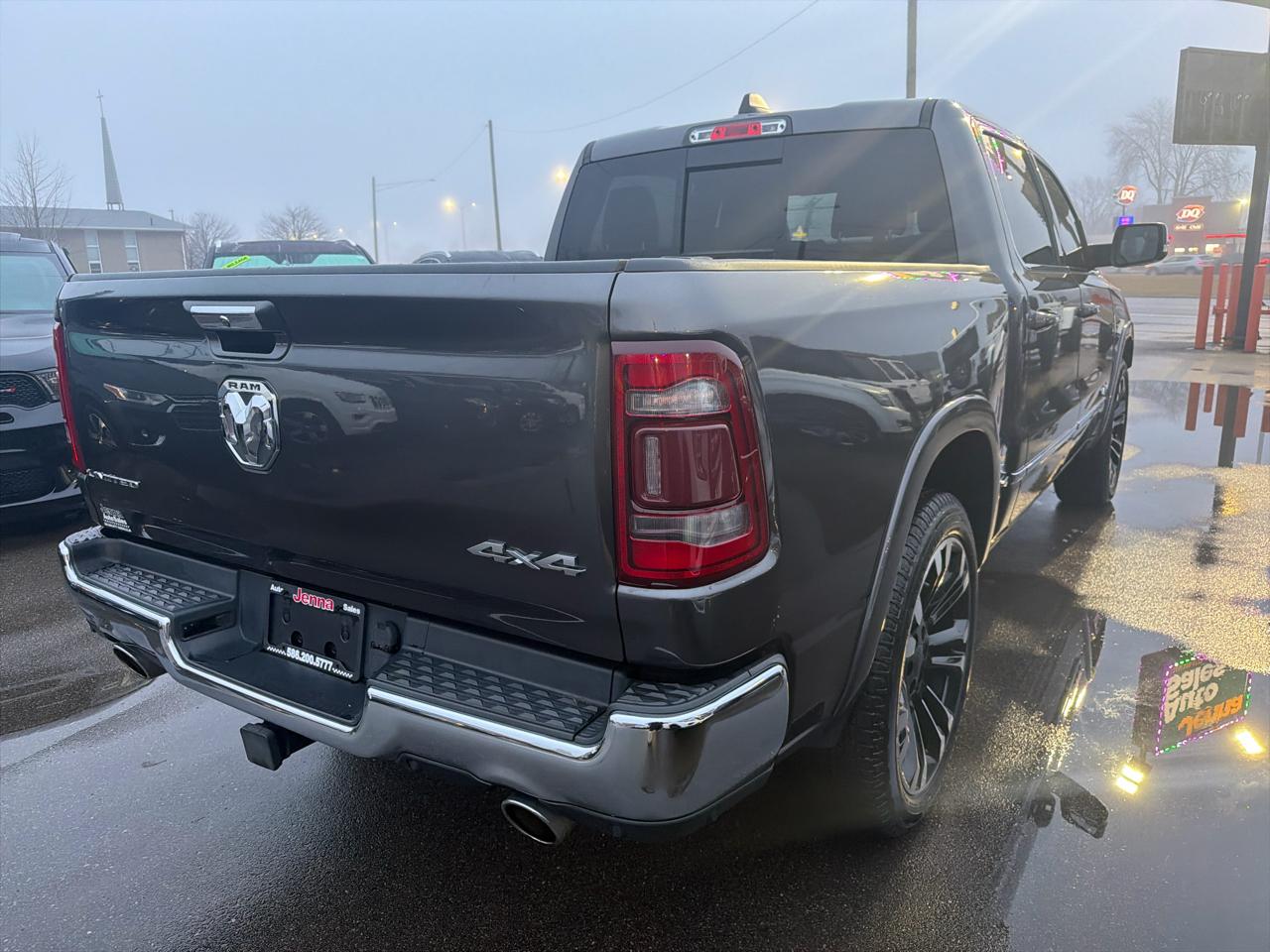 RAM 1500 Limited Crew Cab SWB 4WD 2019