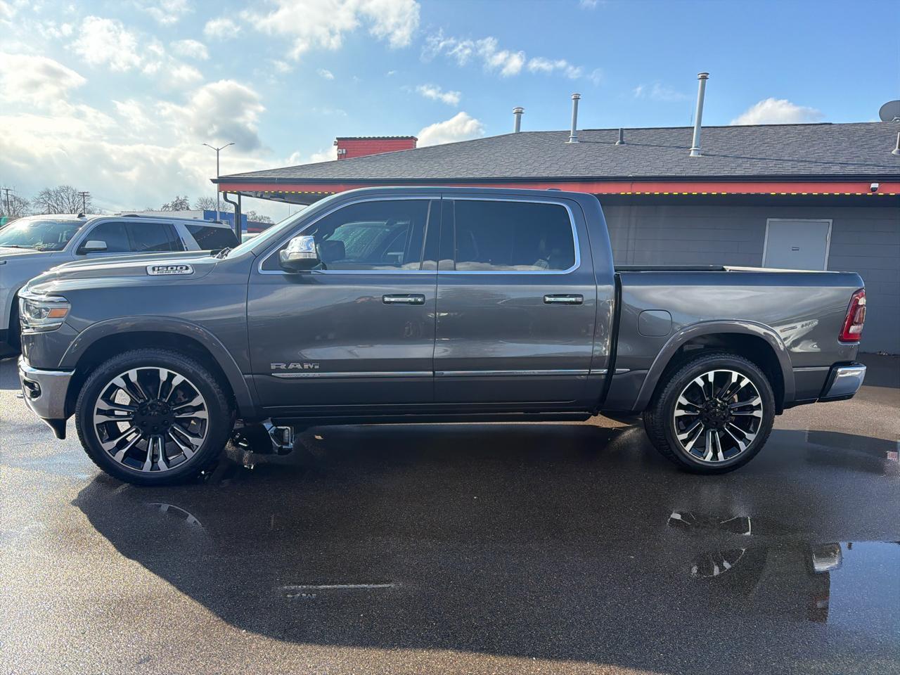 RAM 1500 Limited Crew Cab SWB 4WD 2019