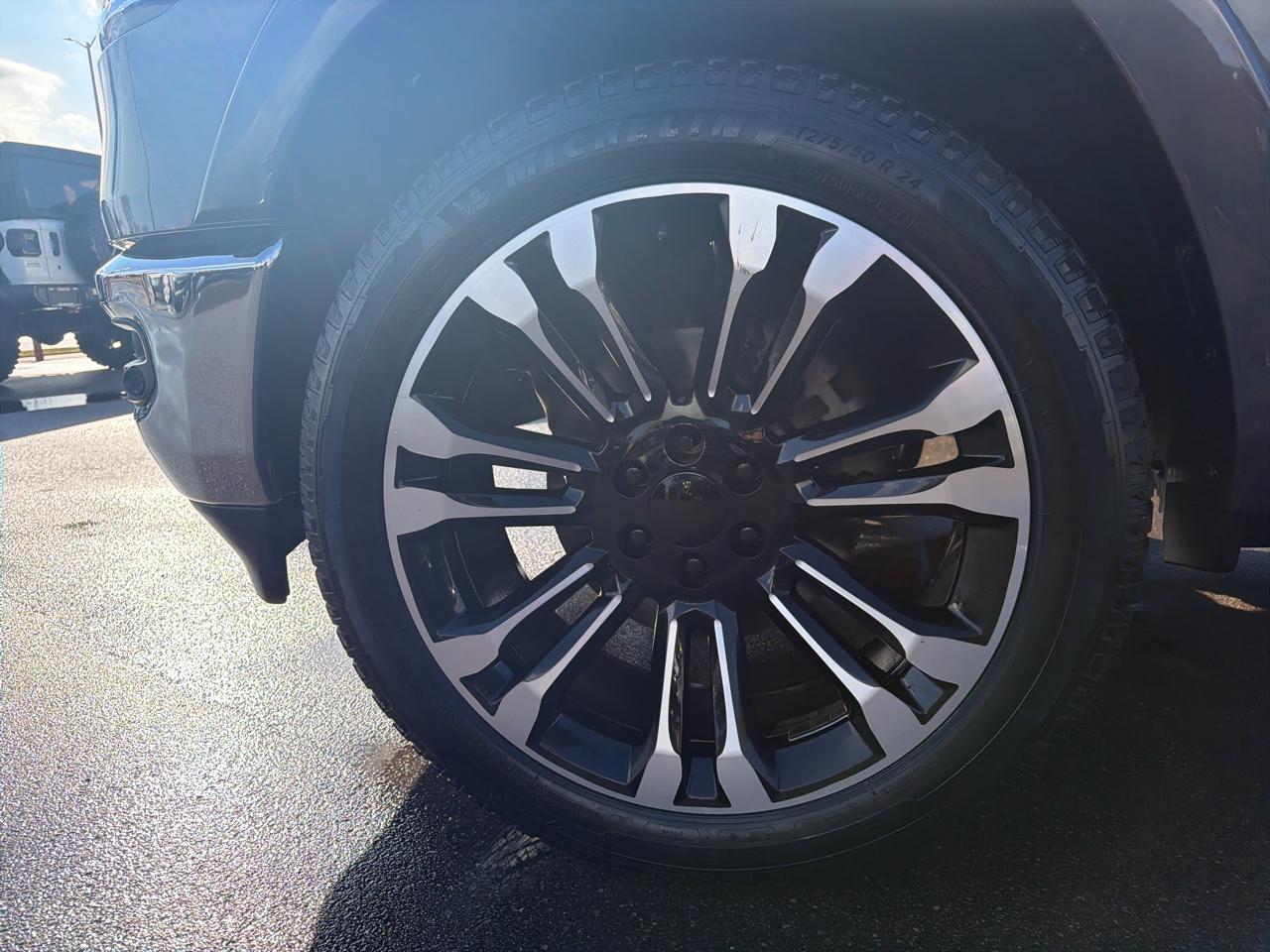 RAM 1500 Limited Crew Cab SWB 4WD 2019