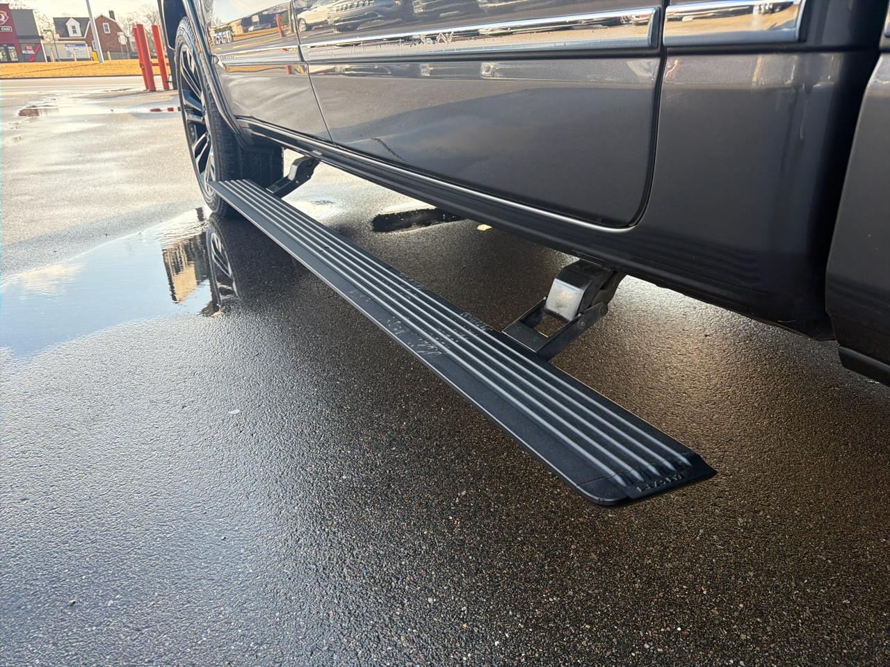 RAM 1500 Limited Crew Cab SWB 4WD 2019