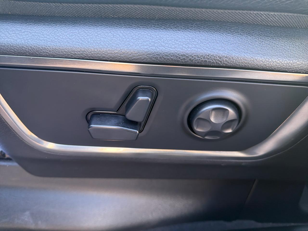 RAM 1500 Limited Crew Cab SWB 4WD 2019