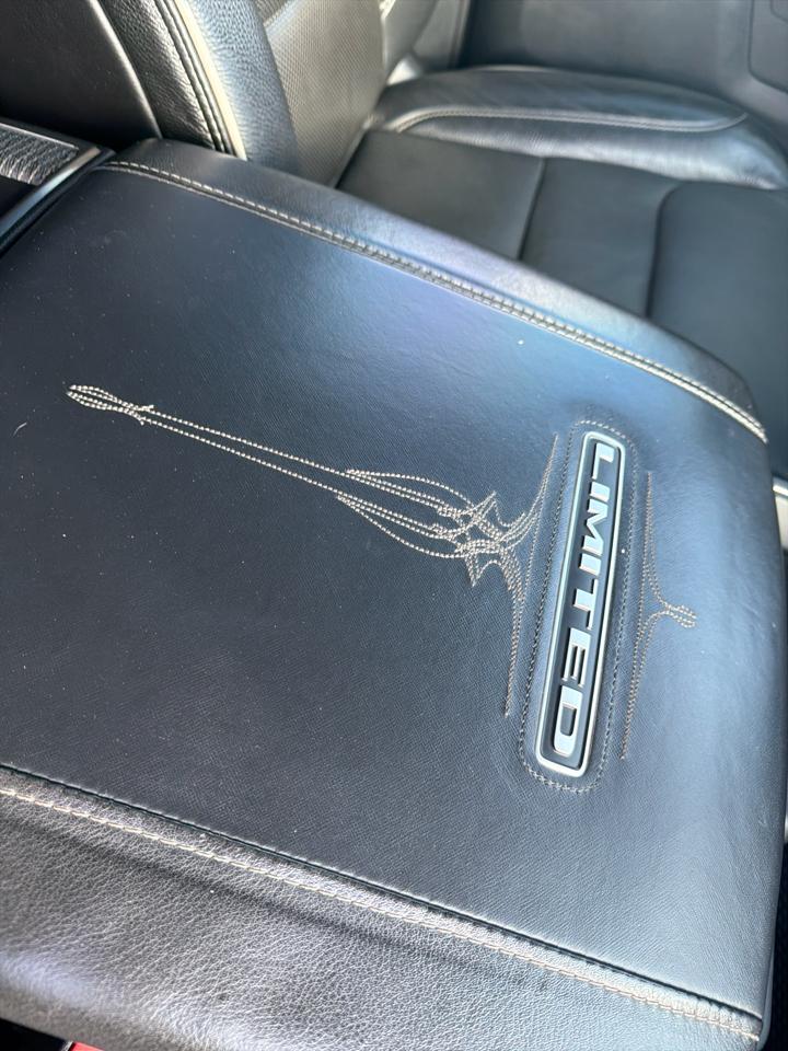 RAM 1500 Limited Crew Cab SWB 4WD 2019