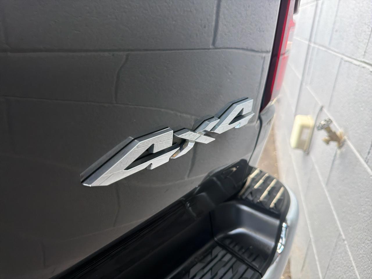 RAM 1500 Limited Crew Cab SWB 4WD 2019