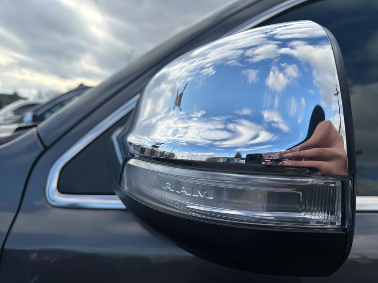 RAM 1500 Limited Crew Cab SWB 4WD 2019