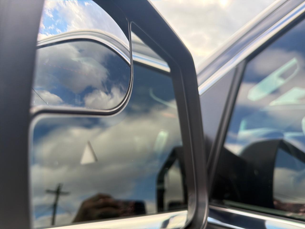 RAM 1500 Limited Crew Cab SWB 4WD 2019