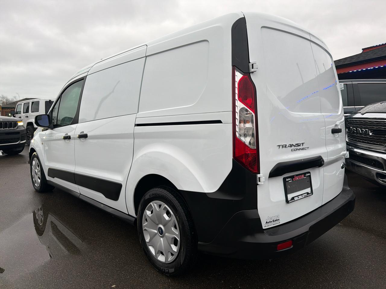 Ford Transit Connect Cargo Van XL LWB w/Rear 180 Degree Door 2020