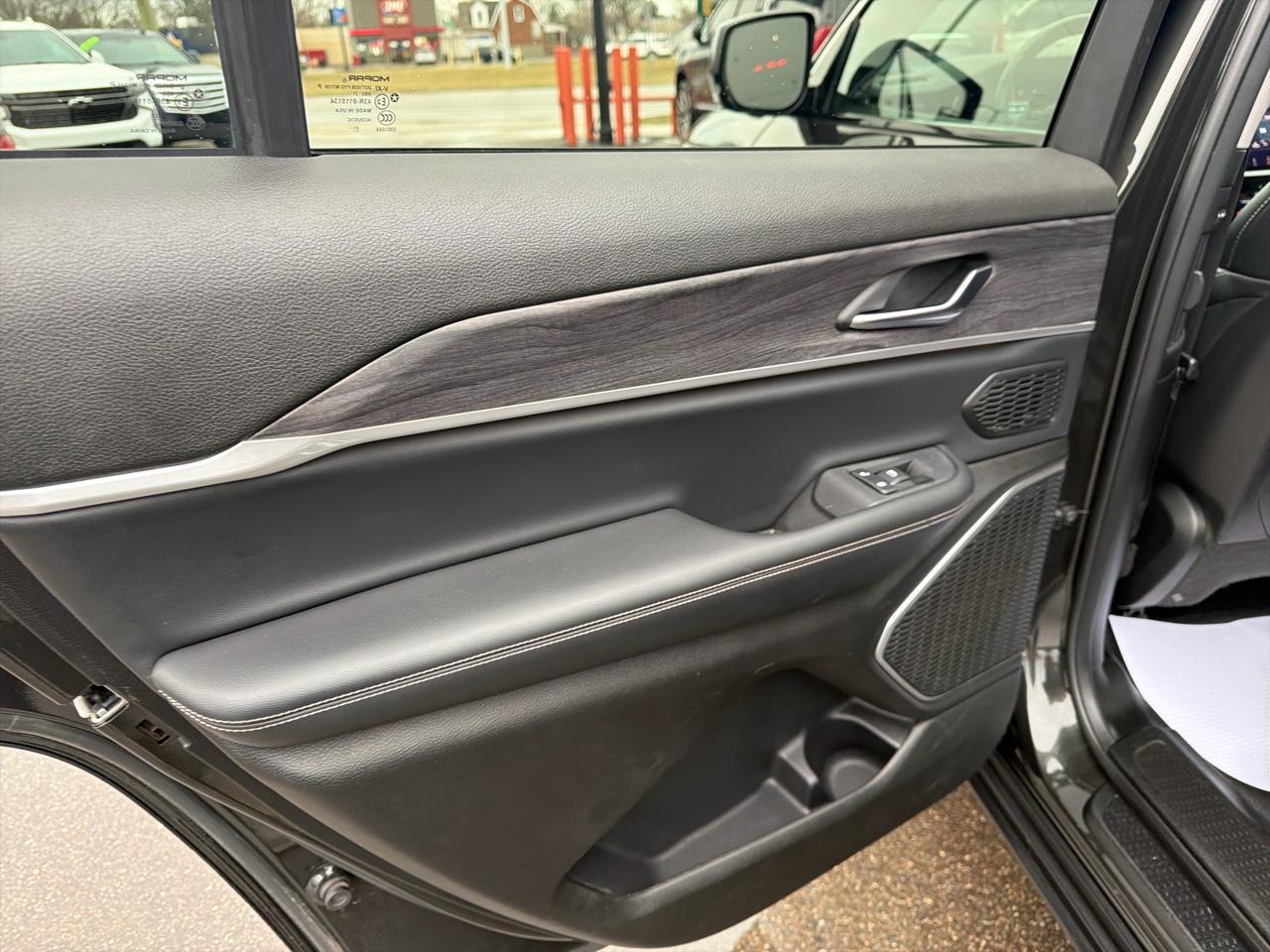 Jeep Grand Cherokee Limited 4WD 2021