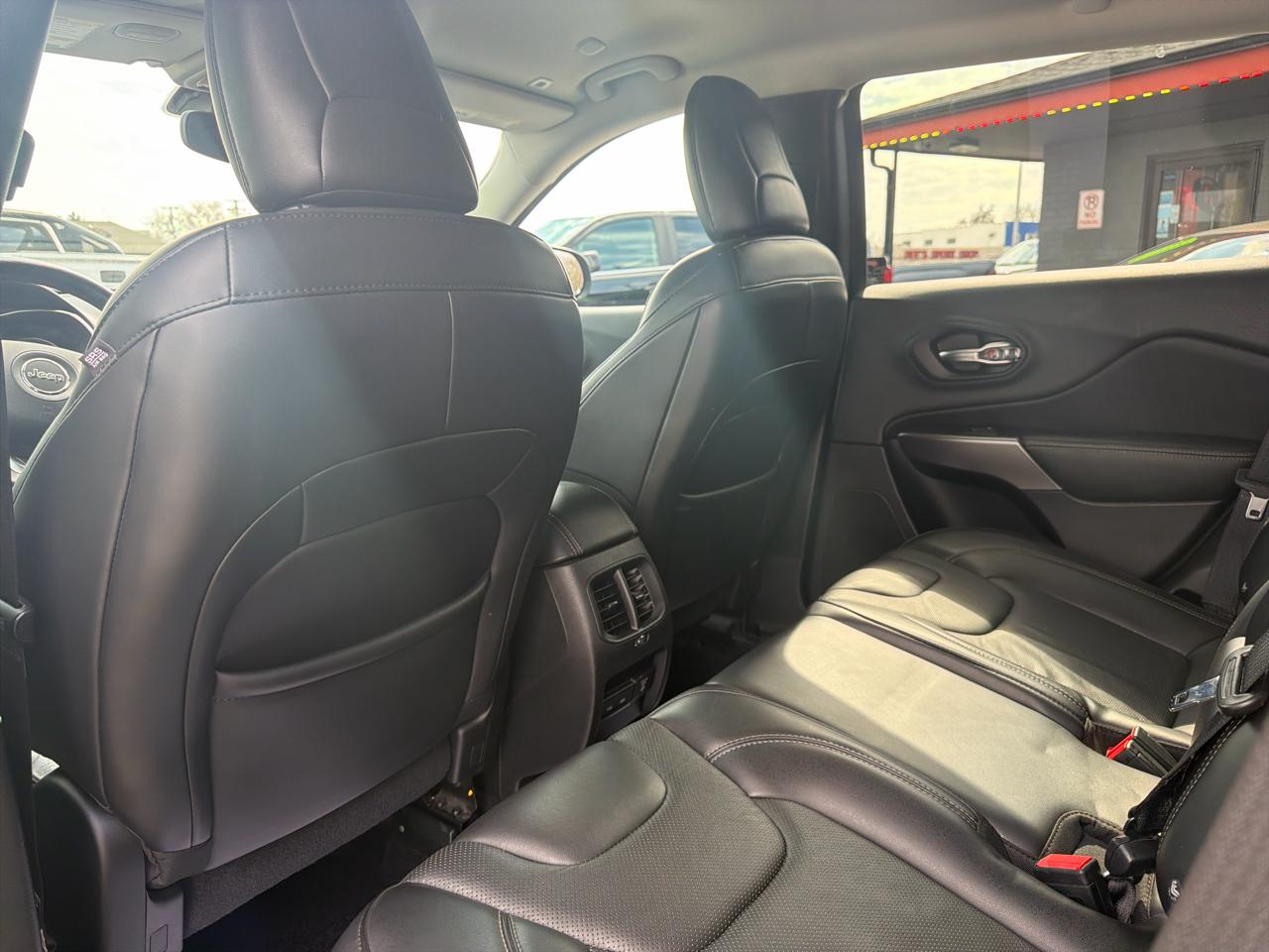 Jeep Cherokee Limited 4WD 2019