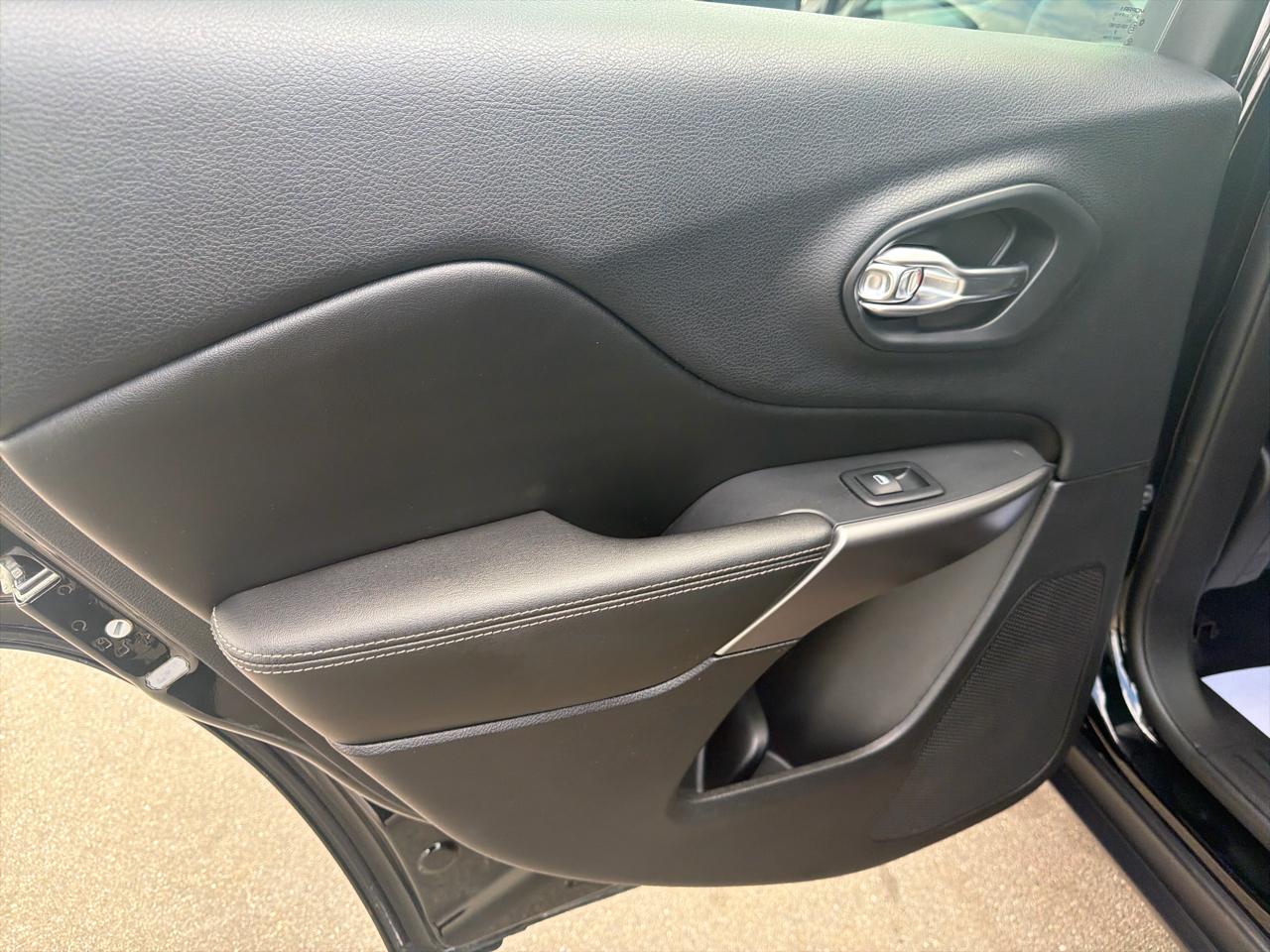 Jeep Cherokee Limited 4WD 2019