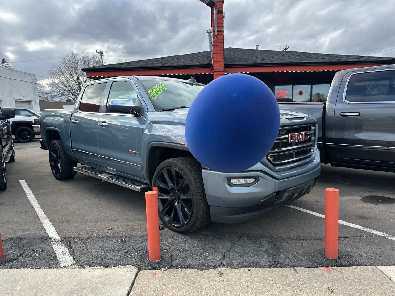 Chevrolet Tahoe RST 4WD 2021