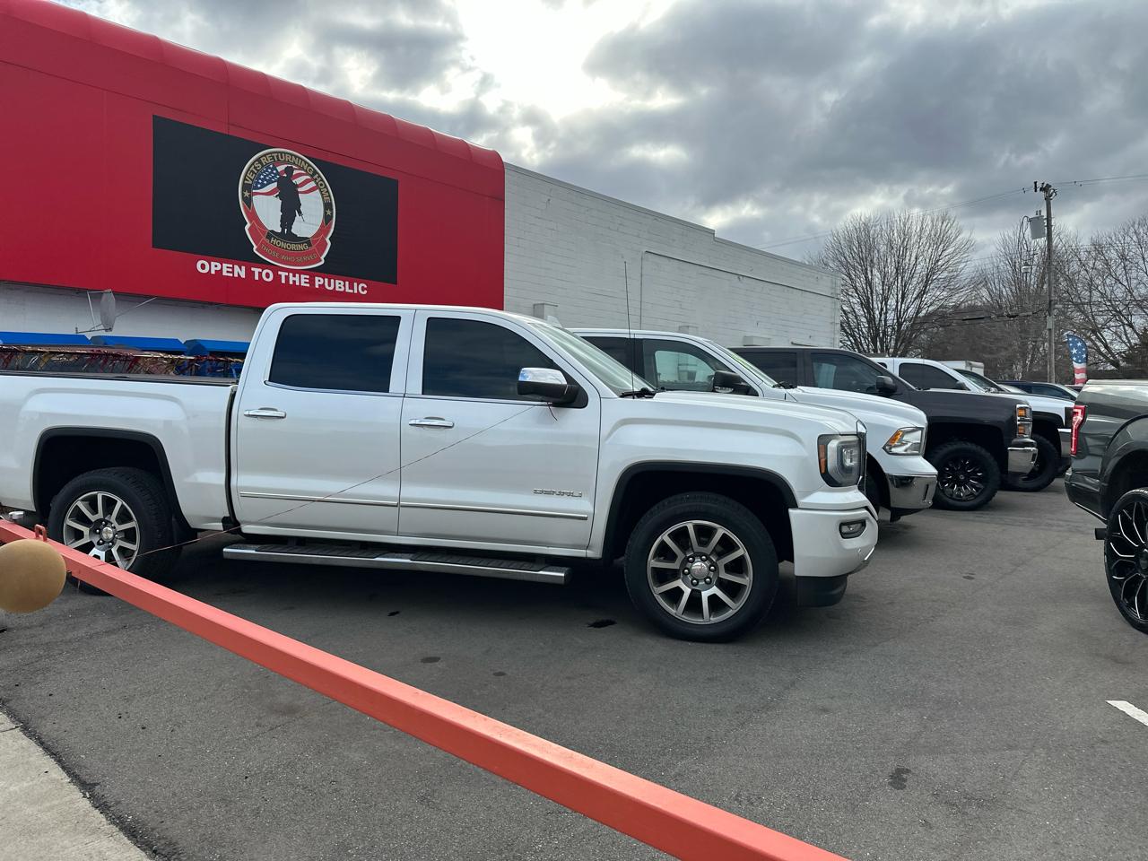Chevrolet Tahoe RST 4WD 2021