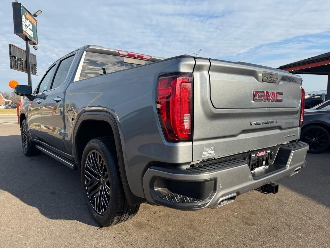 GMC Sierra 1500 Denali Crew Cab 4WD 2019