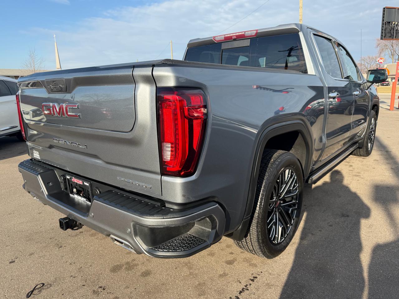 GMC Sierra 1500 Denali Crew Cab 4WD 2019