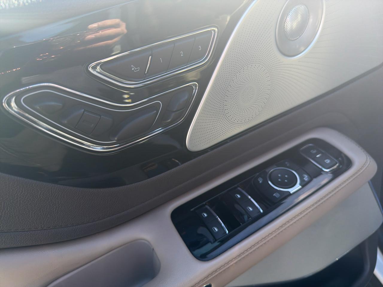 Lincoln Aviator Reserve AWD 2020