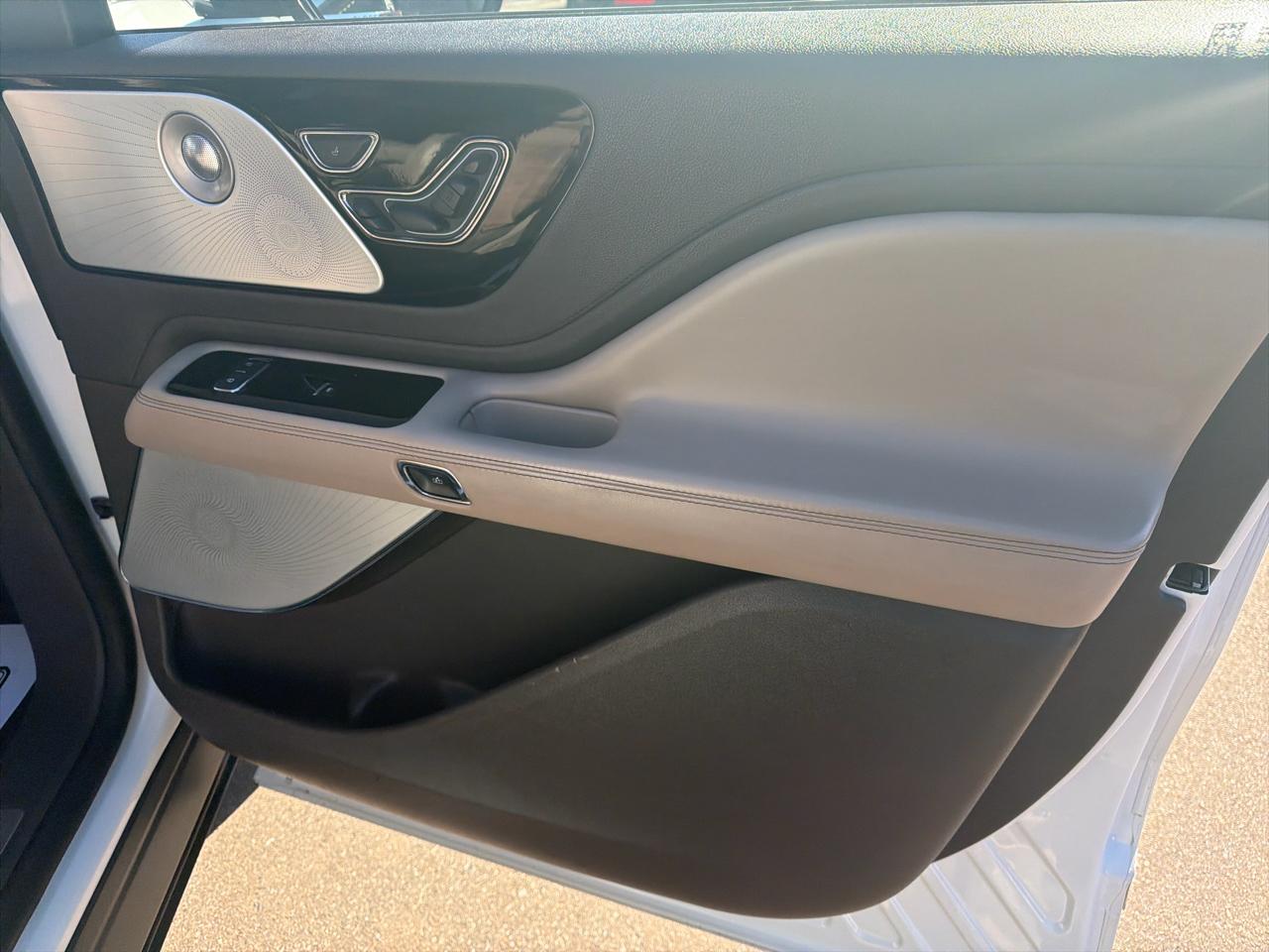 Lincoln Aviator Reserve AWD 2020