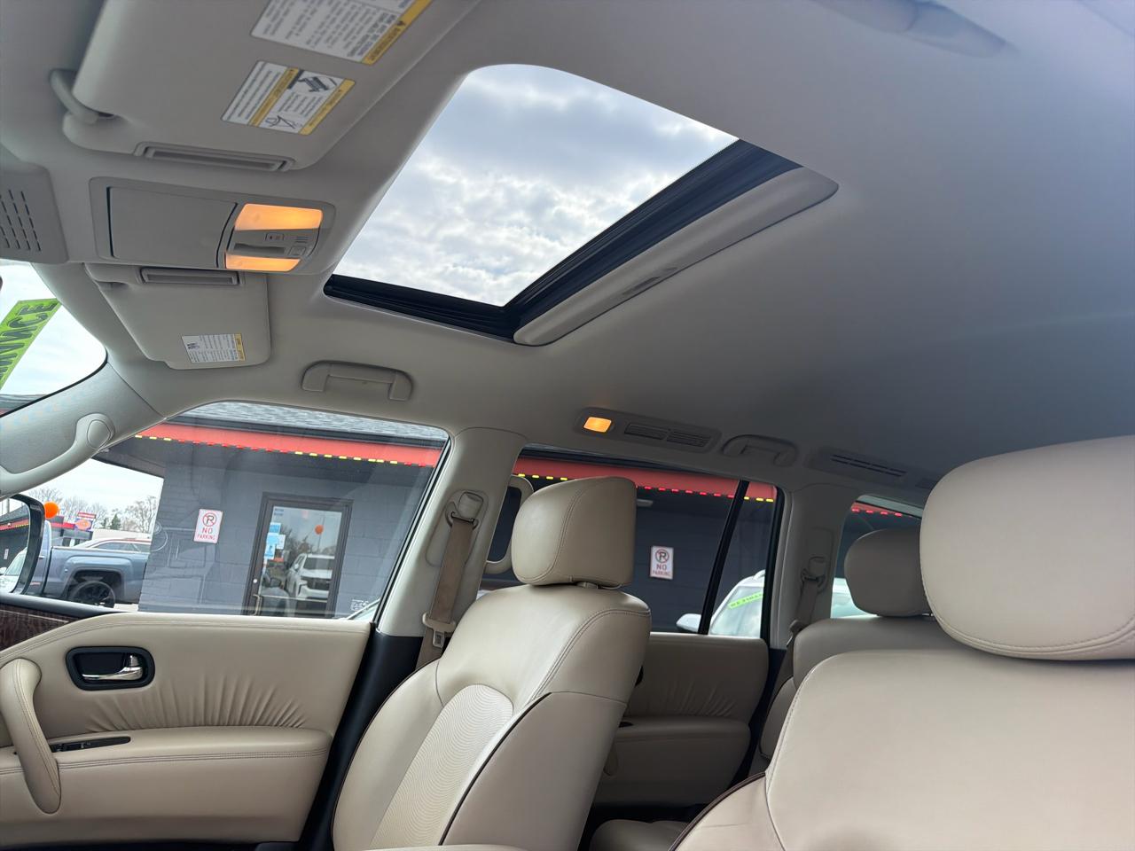 Nissan Armada SV AWD 2018