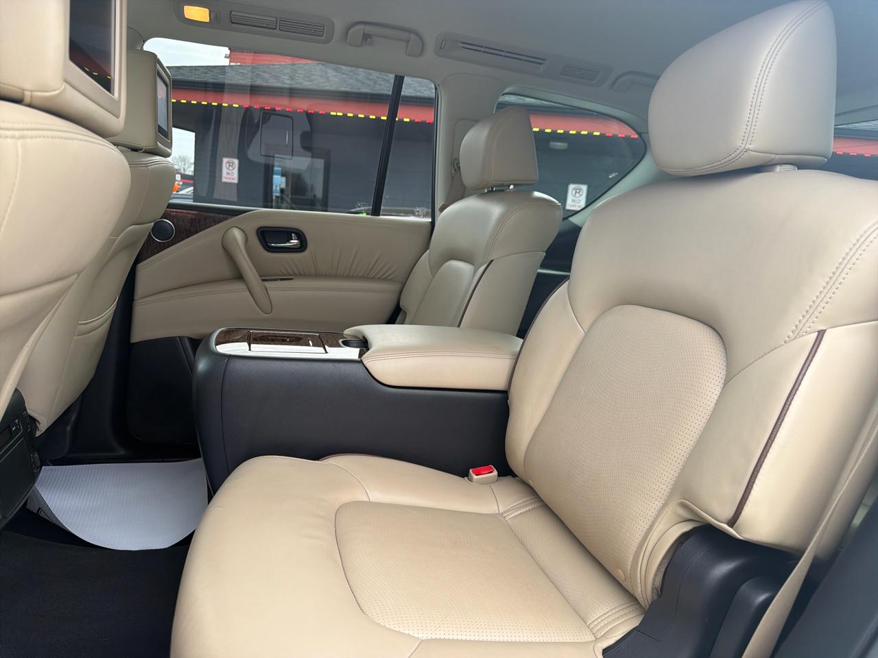 Nissan Armada SV AWD 2018