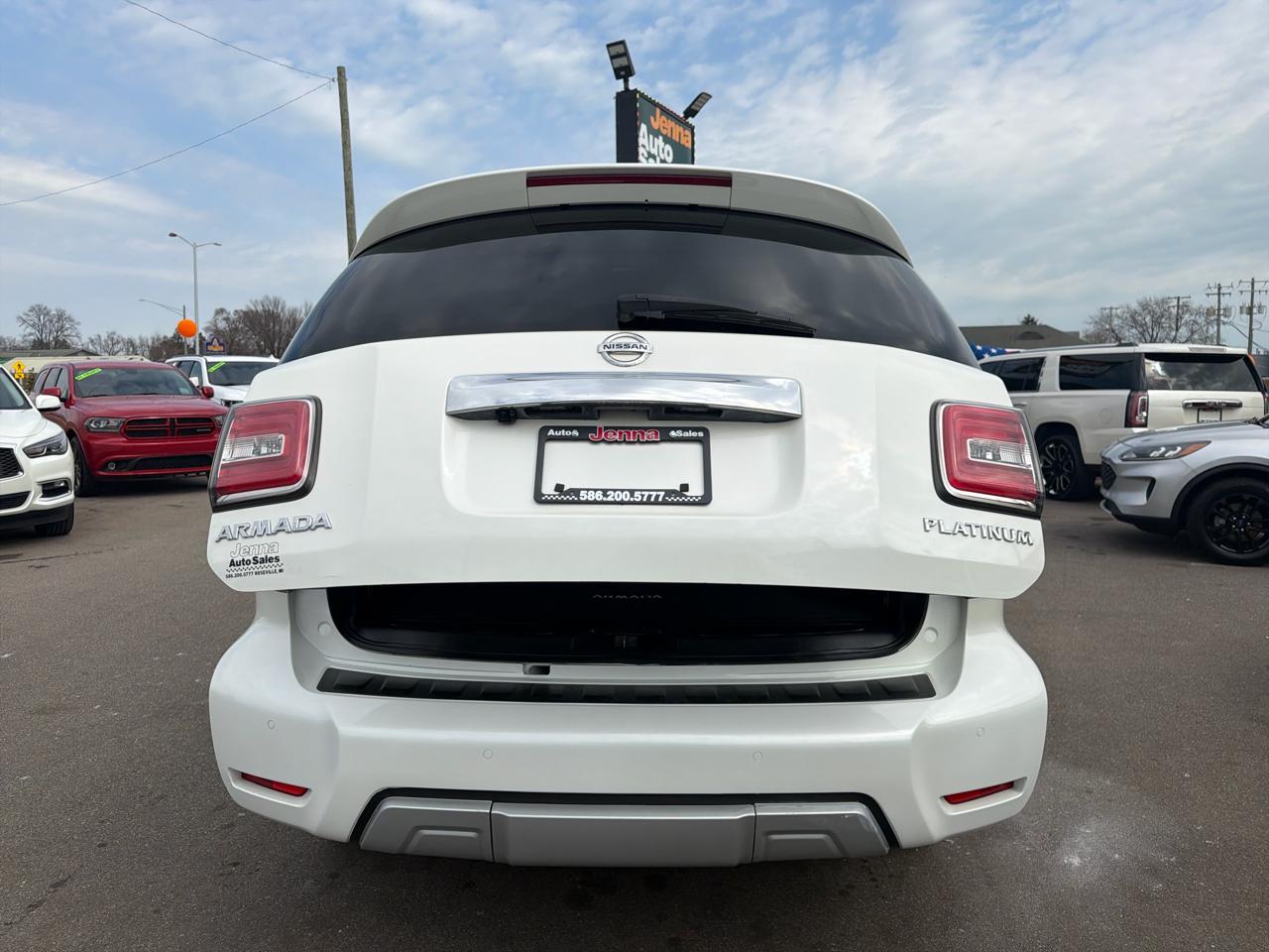 Nissan Armada SV AWD 2018