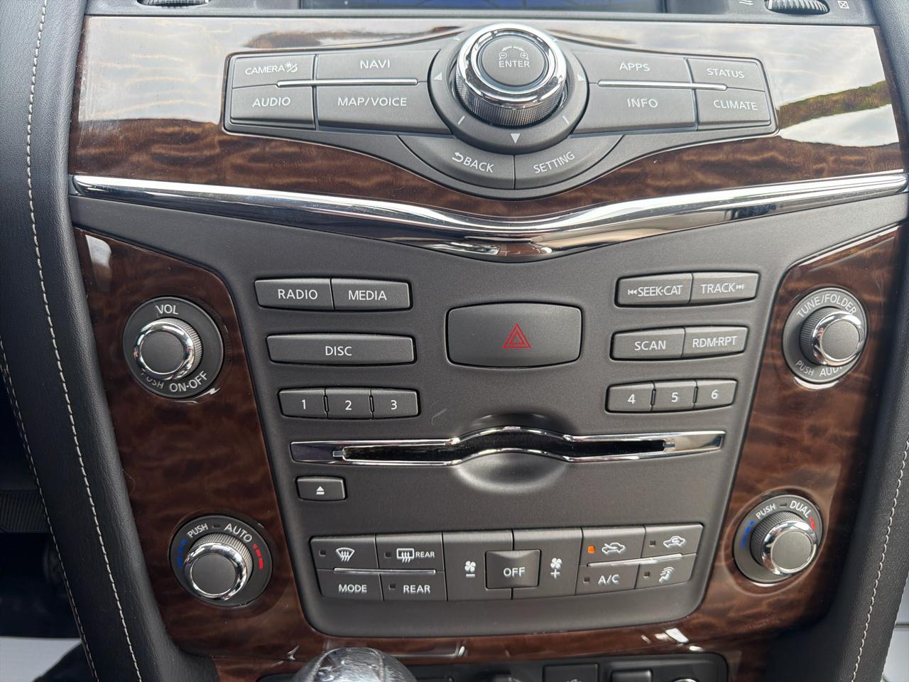 Nissan Armada SV AWD 2018