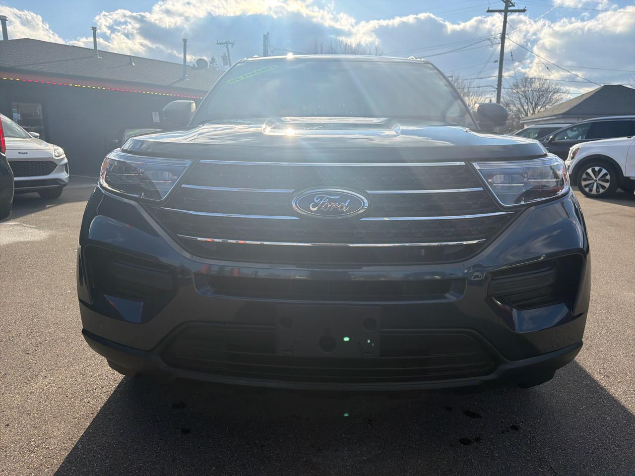 Ford Explorer XLT AWD 2023