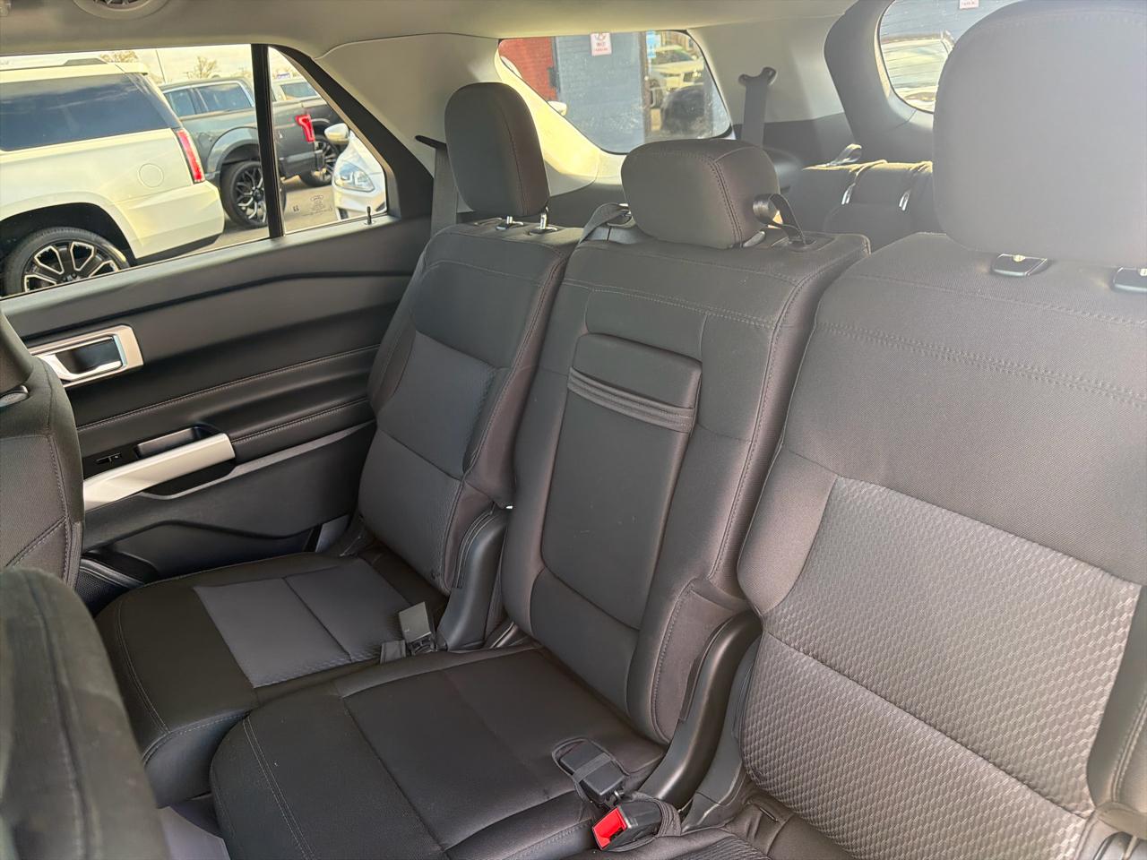 Ford Explorer XLT AWD 2023