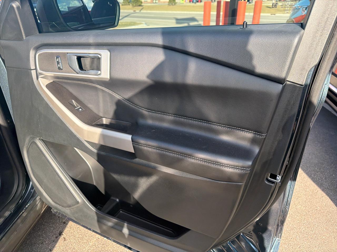 Ford Explorer XLT AWD 2023