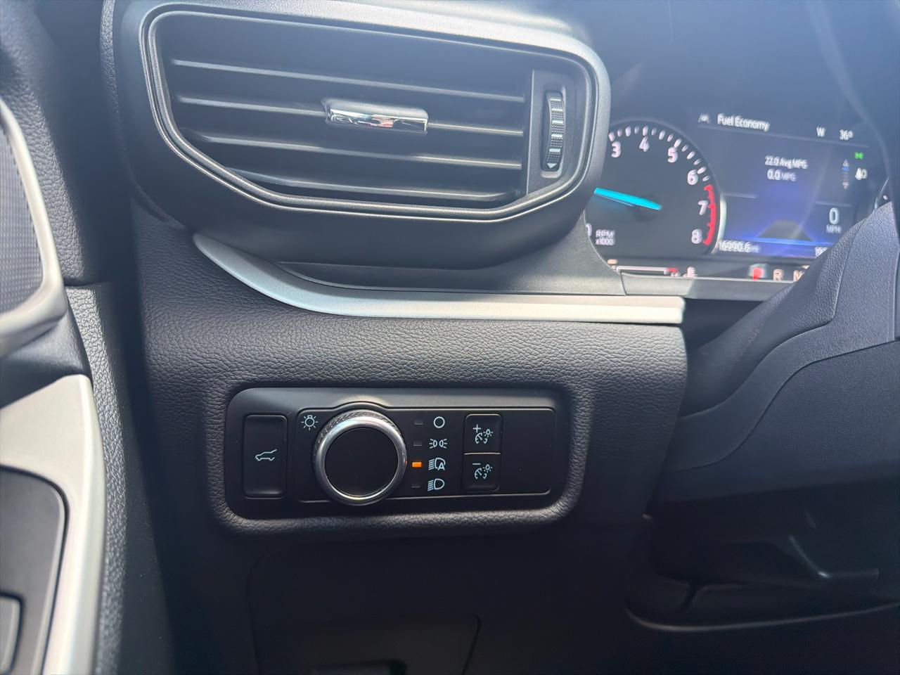 Ford Explorer XLT AWD 2023