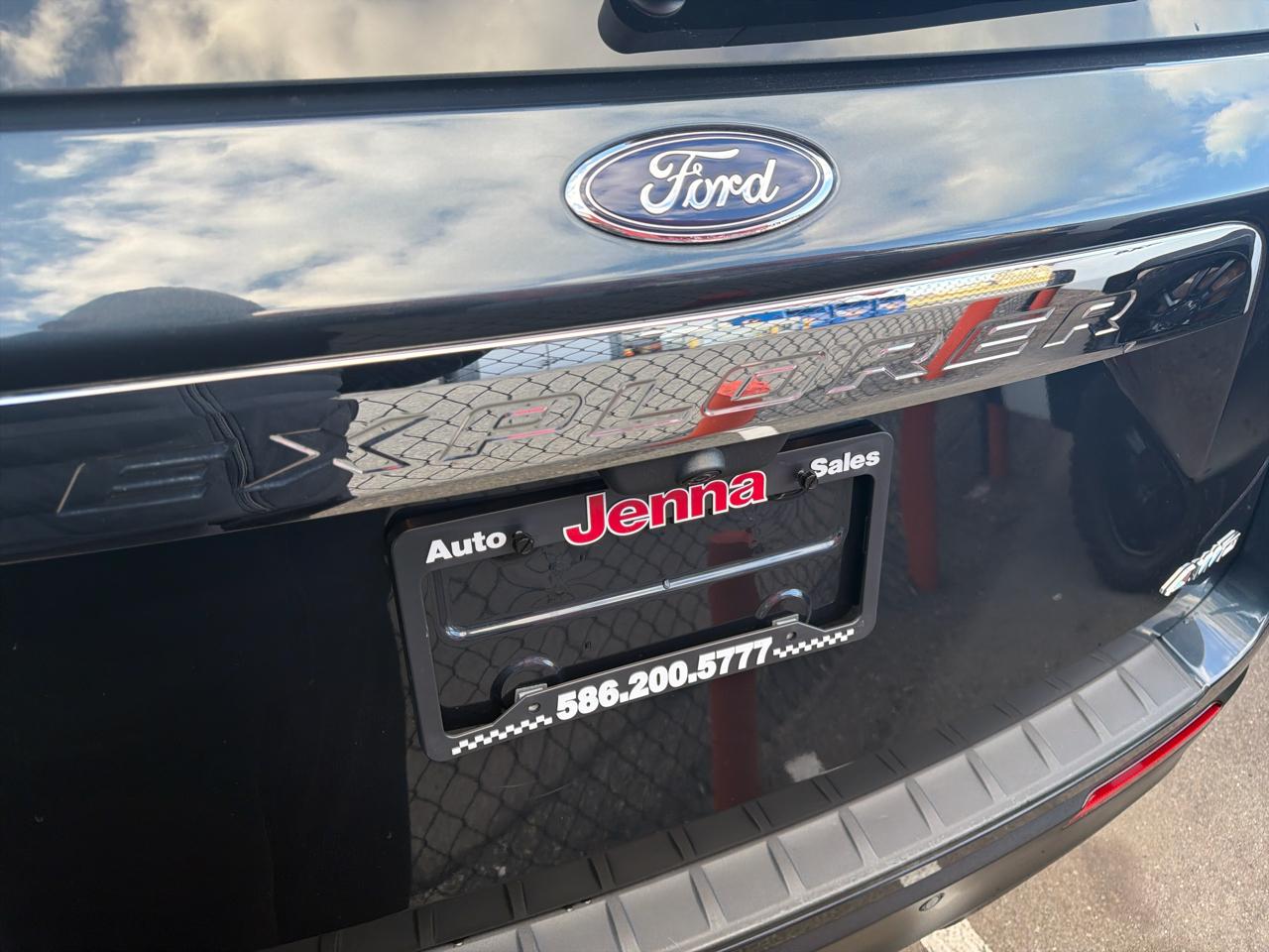 Ford Explorer XLT AWD 2023