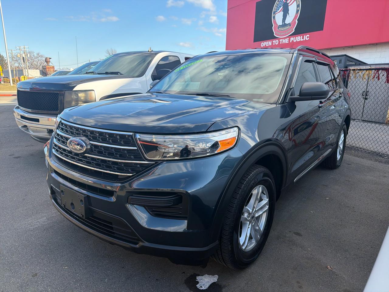 Ford Explorer XLT AWD 2023