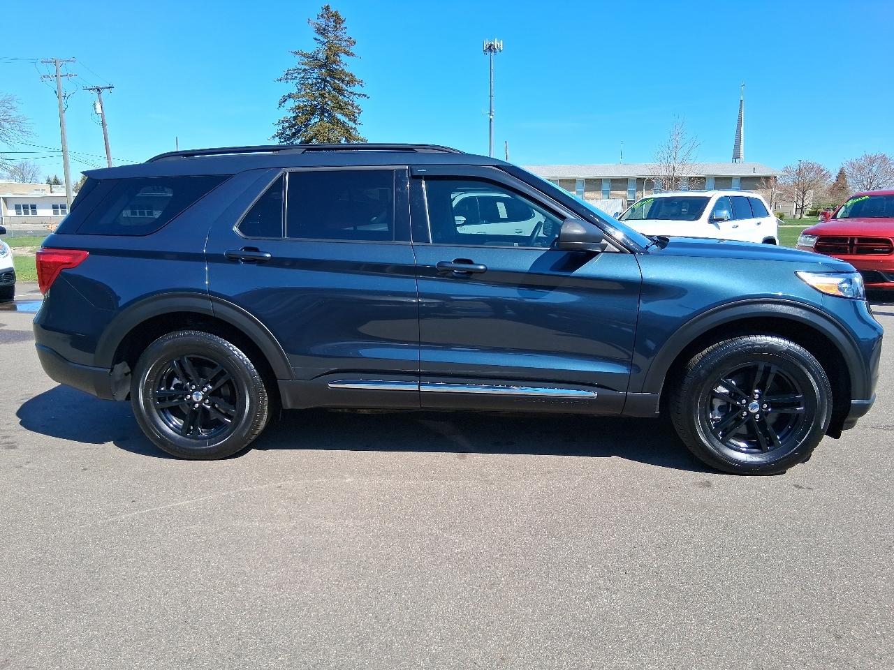 Ford Explorer XLT AWD 2023