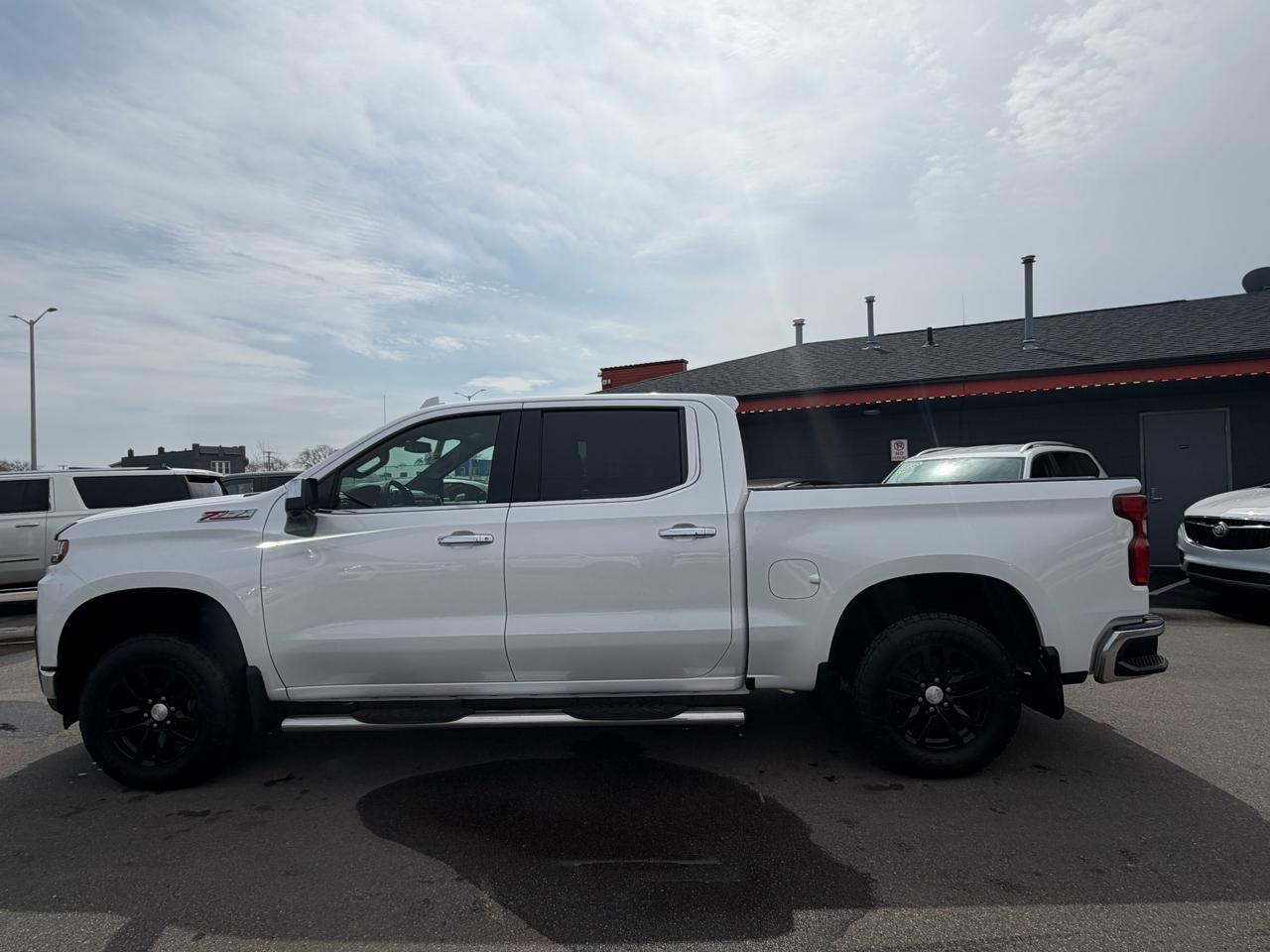 Chevrolet Silverado 1500 LTZ Crew Cab Long Box 4WD 2020